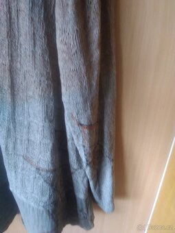 Nádherny oděvní originál z Ateliéru Donát svetr - 9