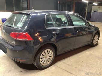 Volkswagen Golf 7 VII 1.2 Tsi 77KW 11/2014 168 tkm VYHŘ. SED - 9