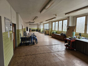 Prodej multifunkční budovy na Střekově - 9