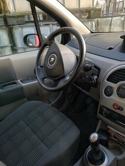 Renault Modus 1.6 16v - 9
