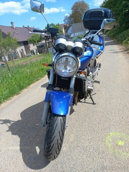 Honda CB600F Hornet - 9