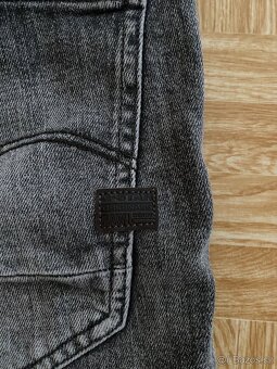 panske dzinove sortky,kratasy G-STAR RAW D-STAQ velkost W35 - 9