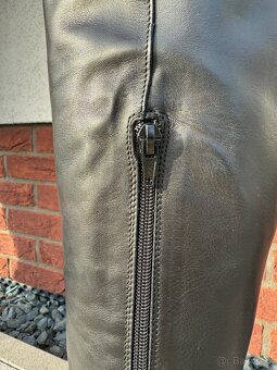 Kožené kozačky Classico&Bellezza - nenošené - vel. 39 - 9