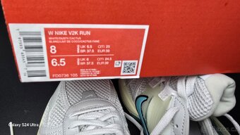 Nike V2K run    39eu - 9