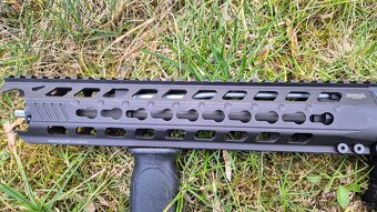 CM16 Predator G&G - 9