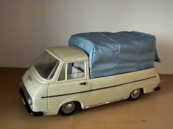 Prodam staré heacky auticka Škoda - 9