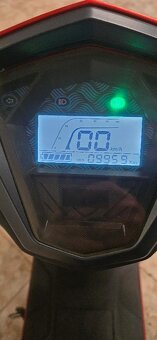 Sunra LEO 2kw elektro skůtr rok-2019 - 9