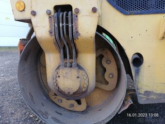 Vibrační válec Stavostroj STA VH250, motor Deutz olejem chla - 9