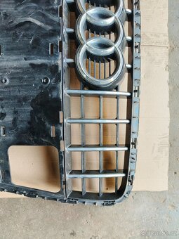 Audi grill sline Q7 4L nepoškozený - 9