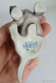 Porcelánová figurka psa - Královská Kodaň - 9