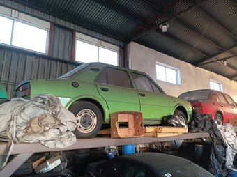 Škoda 105,120, favorit - 9