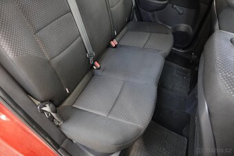 Hyundai I30 1.4i , 77 kW benzín, 2011 - 9