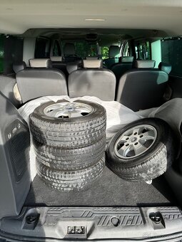 Ford Tourneo Custom - 9