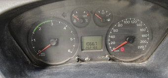 Ford Tranzit 260S 6ti místný - 9