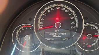 VW UP 1.0MPI 82TIS KM - 9