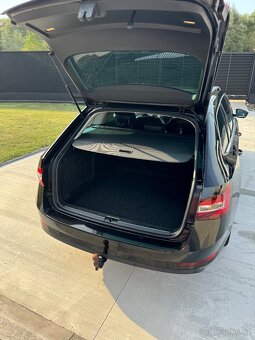 Škoda Superb Combi 3 2.0 TDI DSG - 9