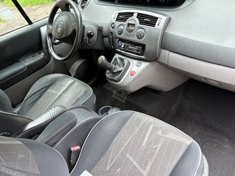 RENAULT SCENIC 1.6 Tažne ,Funkční klimatizace - 9