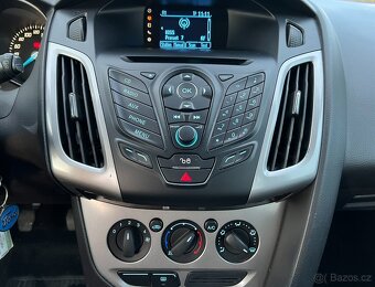 Ford Focus III Combi 1,6 TDCi, ČR, 8/2013, přímý majitel - 9