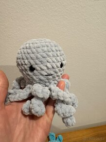 Ručně vyráběné háčkované  hračky - 9