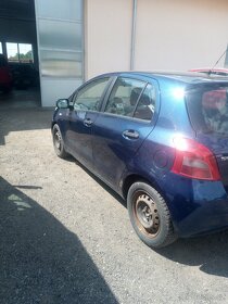 Toyota Yaris - 9