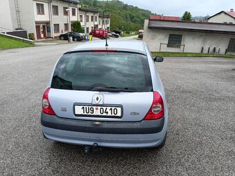 Renault clio - 9