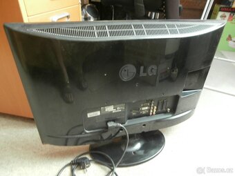 Funkční 27" TV LG 2762D-PC + STB GoGen - 9