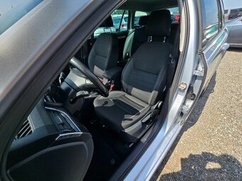 Škoda Octavia 2.0 TDi 110KW DSG Ambiente DPH - 9