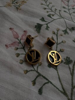 Louis Vuitton náušnice - 9
