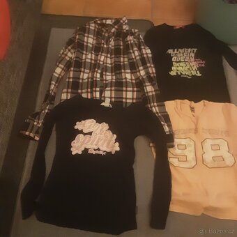 Punčocháče,  trička,  šatičky,  spodní prádlo atd - 9