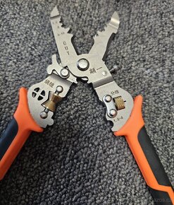 Aku vrtačka pro bat. Makita 18V, WiFi PIR SENZ,kleště,bruska - 9