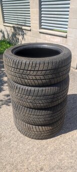 Zimní pneu 18" 245/45/18 Barum - 9