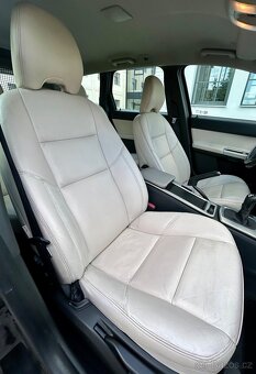 VOLVO 2.0D3 110KW 5VÁLEC MANUÁL KUŽE-XENON-NAVI-VYHŘEV - 9