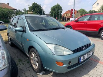 Ford Focus 1.4.16V benzin 55Kw Rok 2004 - 9