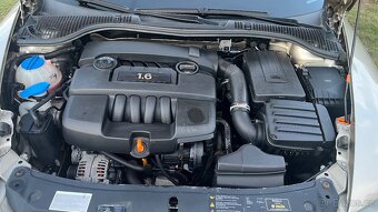 ŠKODA OCTÁVIA 1.6 MPI SERVISNÍ KNIHA. - 9