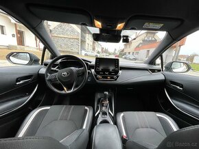 Toyota Corolla 1.8 Hybrid GR Sport Hatchback (Záruka) - 9