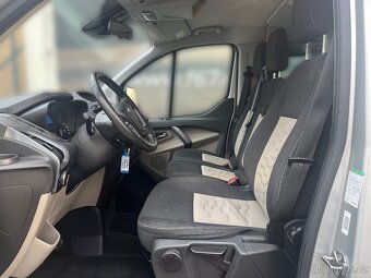 Ford Tourneo Custom L2 125kw 9.místný (2016) - 9
