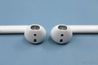 Sluchátka Apple AirPods (2019) - se zárukou - 9