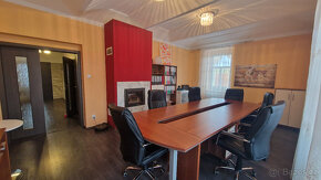 Prodej rodinného domu 360 m², Praha 10 - Uhříněves - 9
