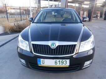 Škoda Octavia 2,0 TDI 103 KW SERVIS ŠKODA - 9