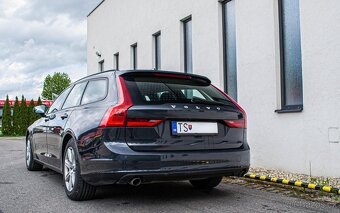 Volvo V90 D4 2.0L 140kW automat - 9