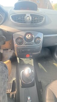 Renault Clio 2013 - 9