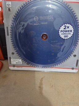 Aku pokosova pila GCM 18V-305 GDC - 9