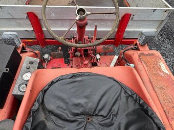 Traktor RS 09 s korbou - 9