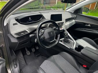 Peugeot 3008 Allure 1.2i 96Kw r.v2019 Nové v ČR - 9