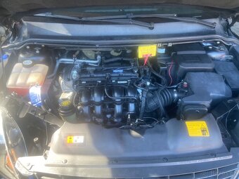 Ford Focus 1.6 benzin bez koroze Titanium - 9