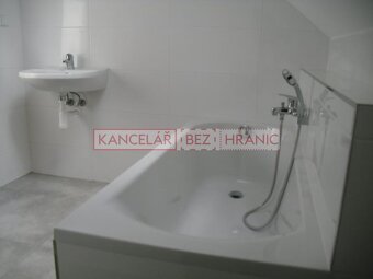 Pronájem podkrovního bytu,78 m2,Hluk - 9