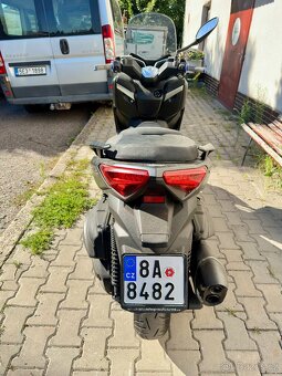Yamaha x-max 400 - 9