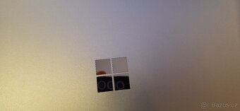 Microsoft Surface Laptop 4 AMD Ryzen 5, 256GB, 8GB Go RAM - 9