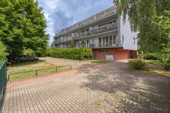 Pronájem 2kk, 50m2, předzahrádka, Praha - Čimice - 9