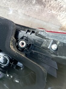 C4 PICASSO 2 RV 2016 ZADNÍ SVĚTLA NA MODEL PO FACELIFTU - 9